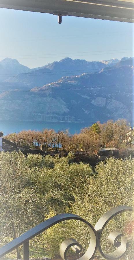 La Casa Nel Bosco Apartment Malcesine Exterior photo